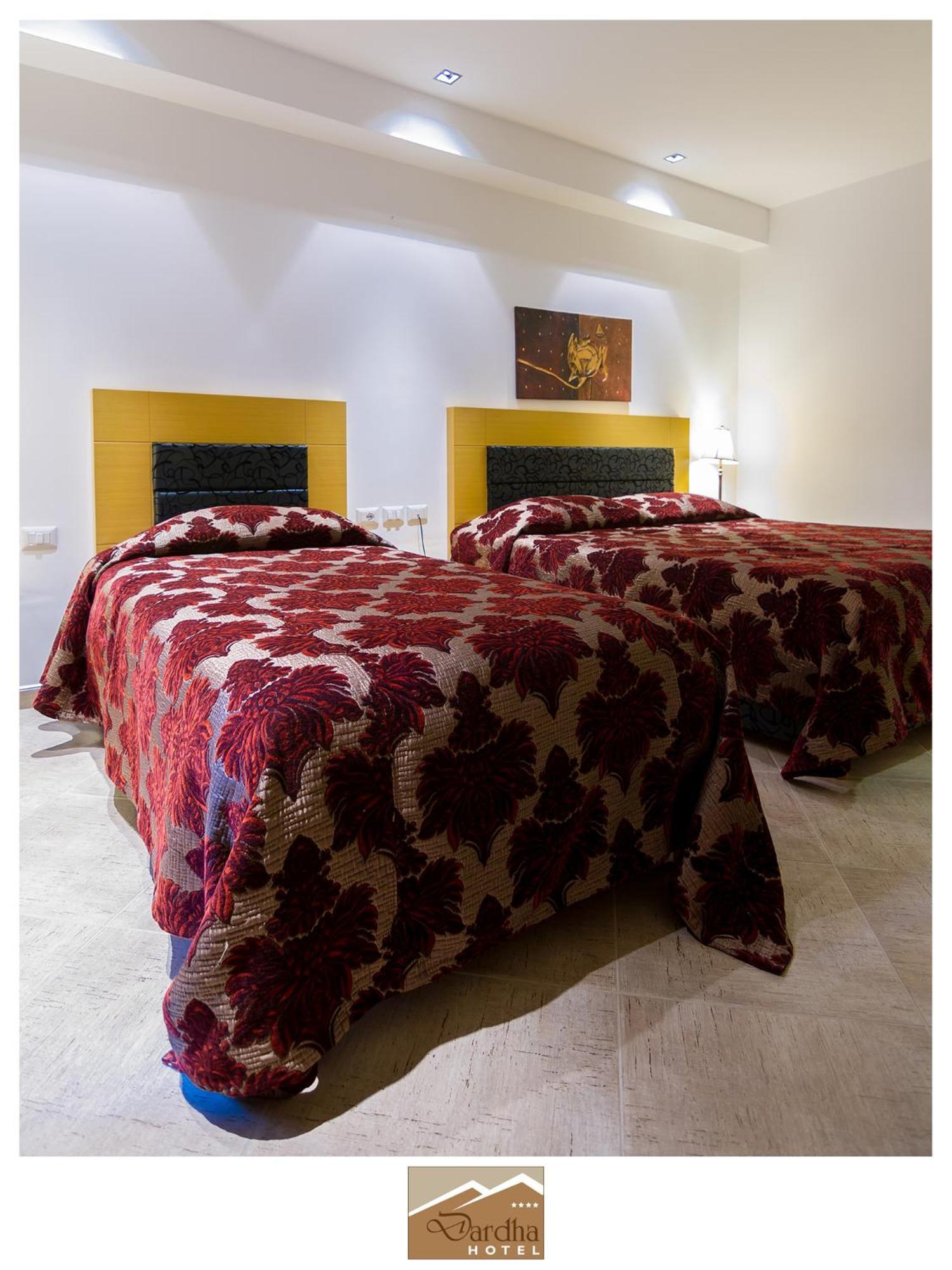 Hotel Dardha Dardhe (Korce) Quarto foto